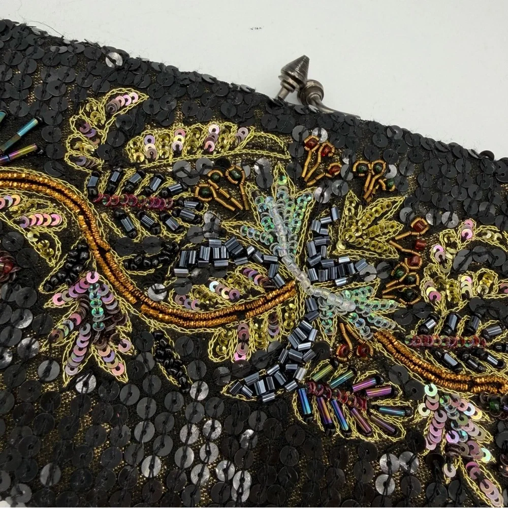 Vintage White House Black Market Sequin Embroidered Floral Kiss Lock Clutch Bag‎ - Picture 3 of 6